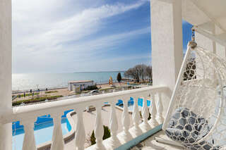 Гостиница Белый Дом Геленджик Полулюкс с террасой-5