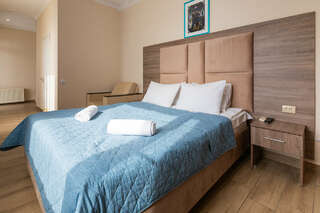 Гостиница Белый Дом Геленджик Полулюкс с террасой-7