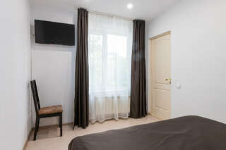 Гостиница Белый Дом Геленджик Семейный номер-7