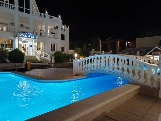 Гостиница Белый Дом Геленджик-49