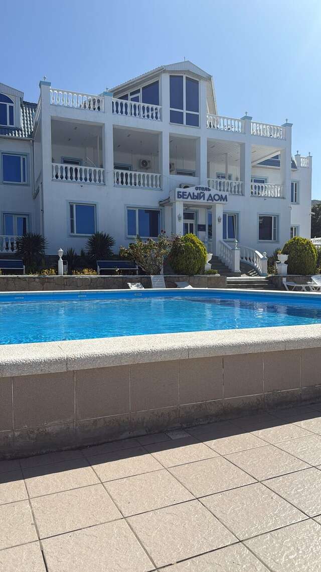 Гостиница Белый Дом Геленджик-78