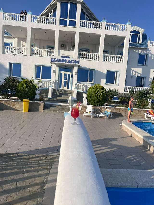 Гостиница Белый Дом Геленджик-44