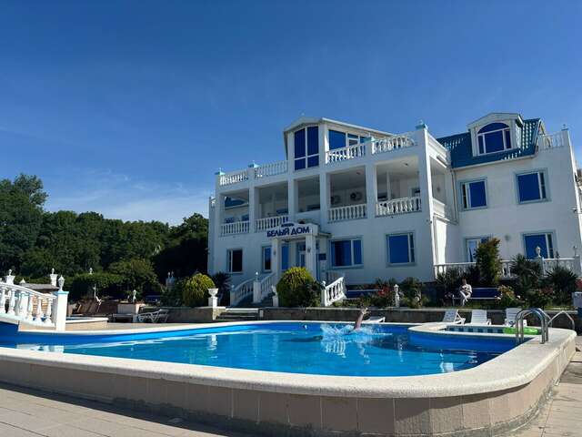 Гостиница Белый Дом Геленджик-27